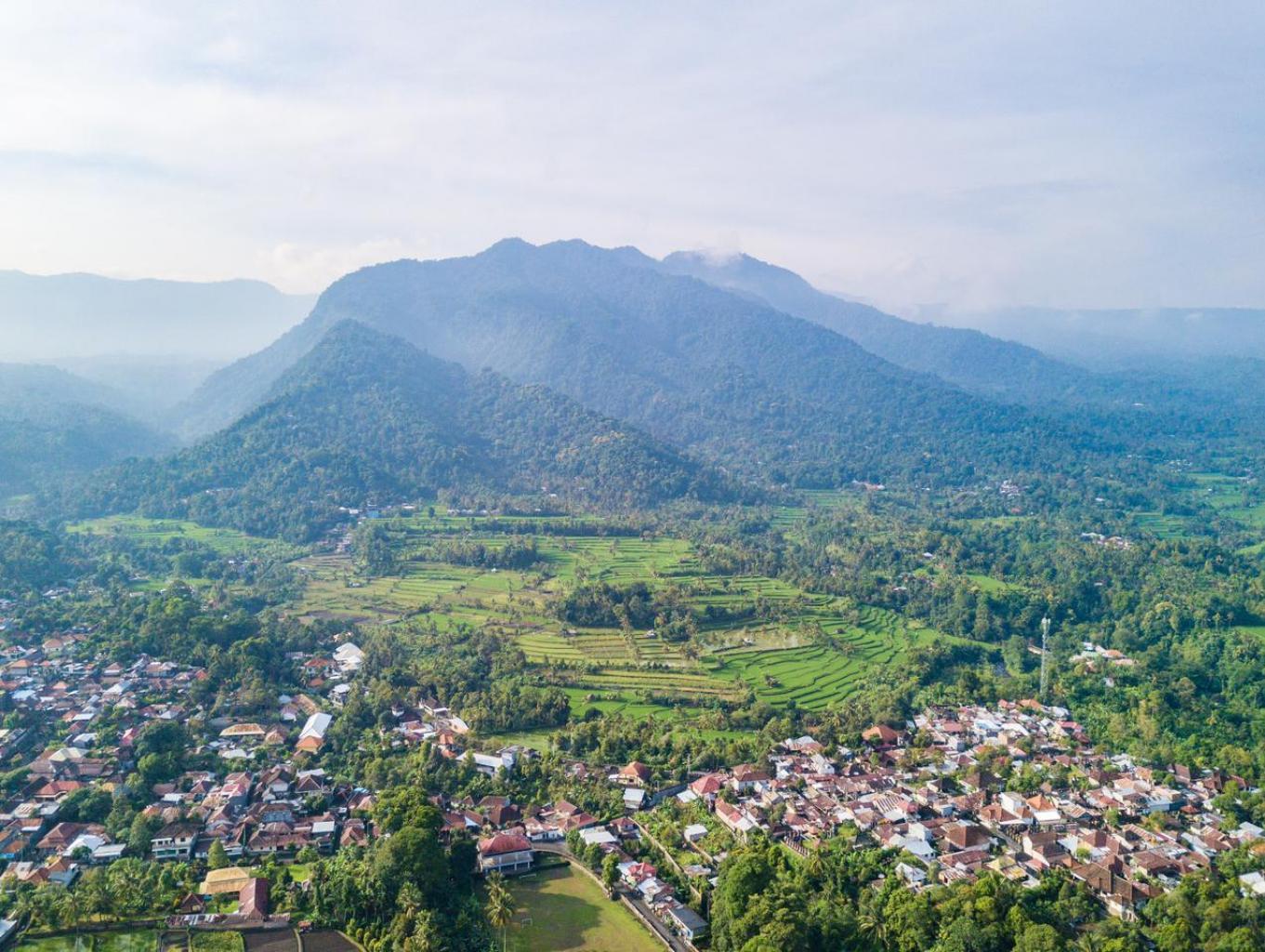 Pemandangan Desa Awe Seubal 1